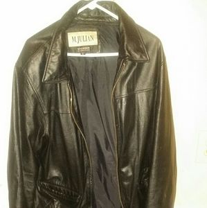Mens XL black leather jacket